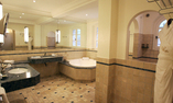 Restaurant Hotel L 'Alain Llorca - Provence Alpes C�te d'Azur - Saint-Paul