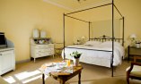 Ch�teau de Rochegude - Rh�ne-Alpes - Rochegude