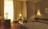 H�tel de L'Univers - Loiretal der Schl�sser - Tours