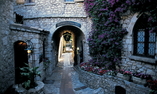 Ch�teau de la Ch�vre d'Or - Provence - �ze