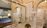 Immagini e Servizi Villa: Suite 