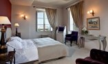Ch�teau de Rochegude - Rh�ne-Alpes - Rochegude