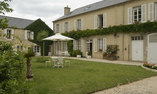 Ch�teau La Chenevi�re - Normandie - Port-en-Bessin-Huppain