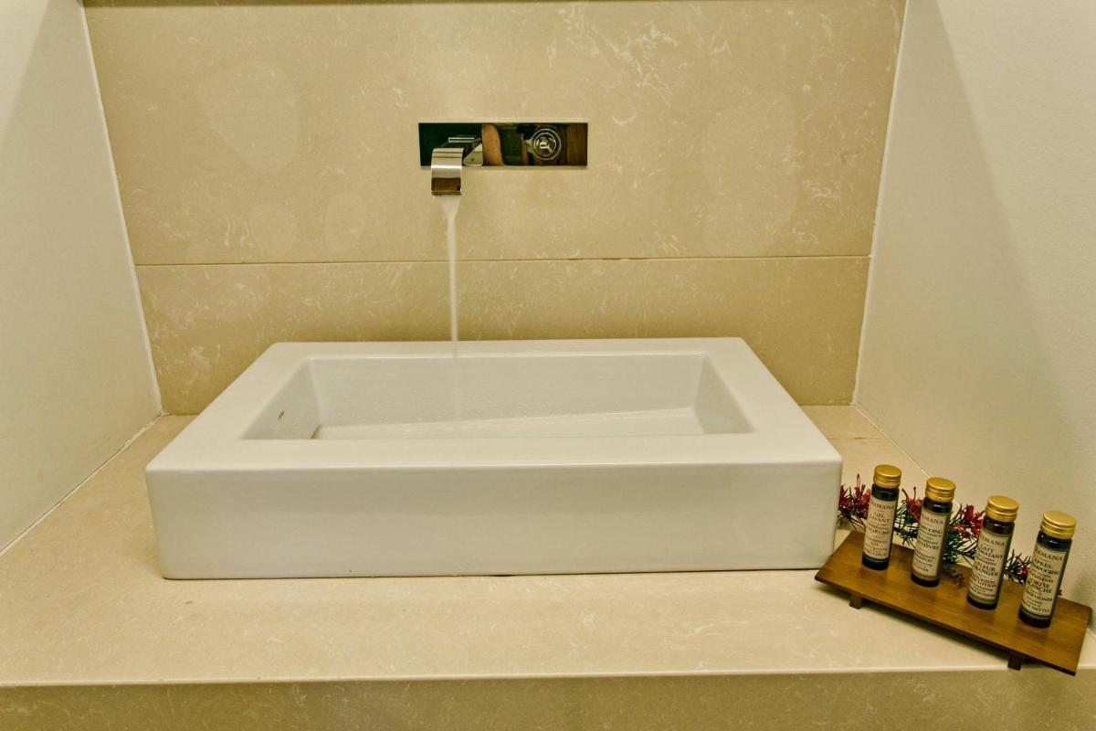 12 Months Resort & Spa