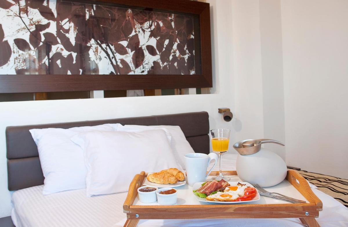 12 Months Resort & Spa