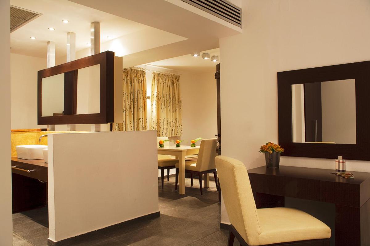 12 Months Resort & Spa