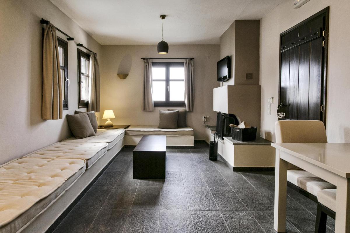 12 Months Resort & Spa