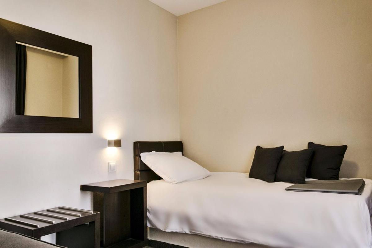 12 Months Resort & Spa