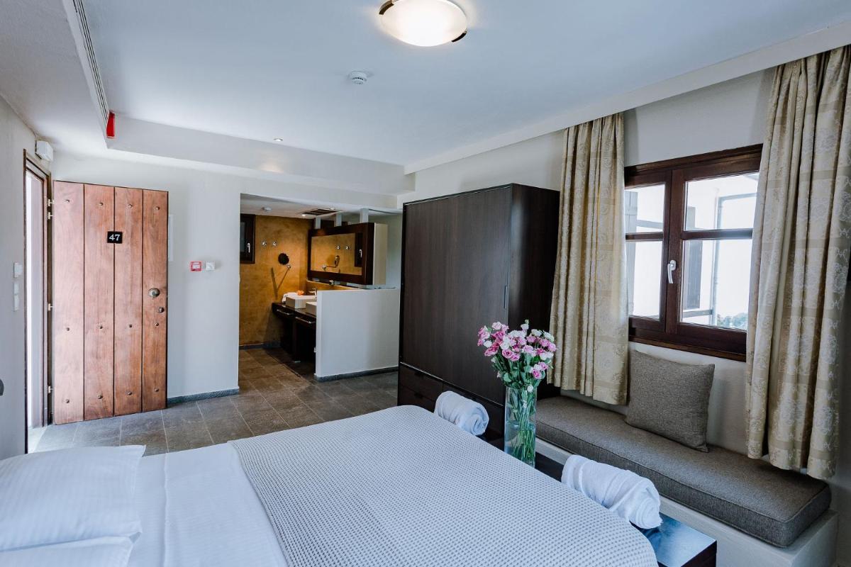 12 Months Resort & Spa