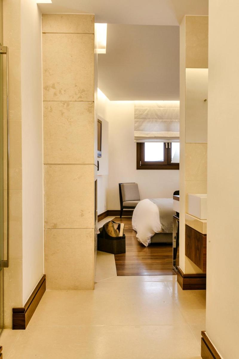 12 Months Resort & Spa