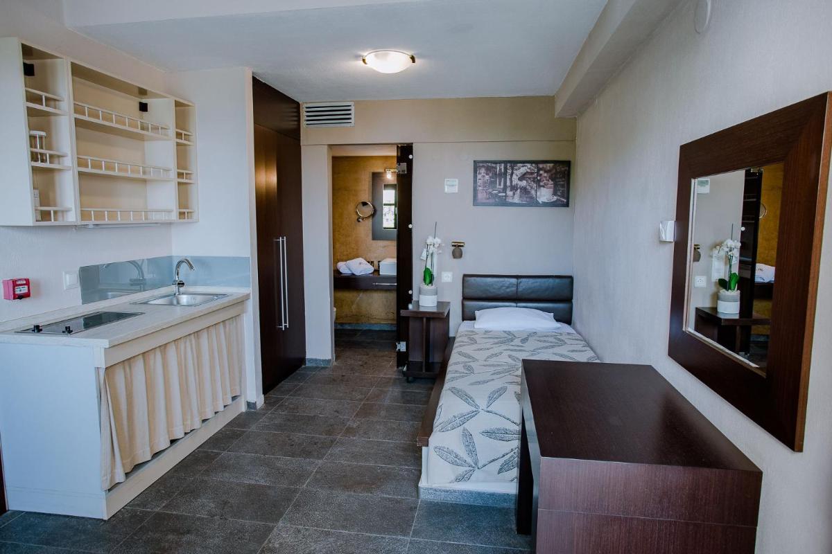 12 Months Resort & Spa