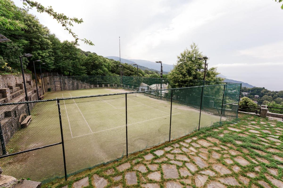 12 Months Resort & Spa