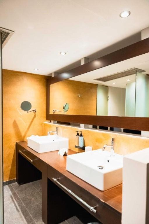 12 Months Resort & Spa