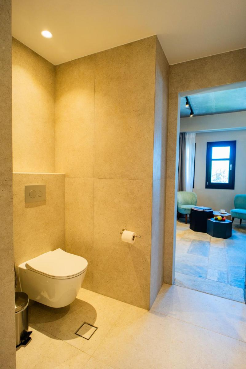 12 Months Resort & Spa