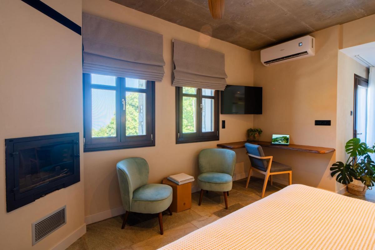 12 Months Resort & Spa