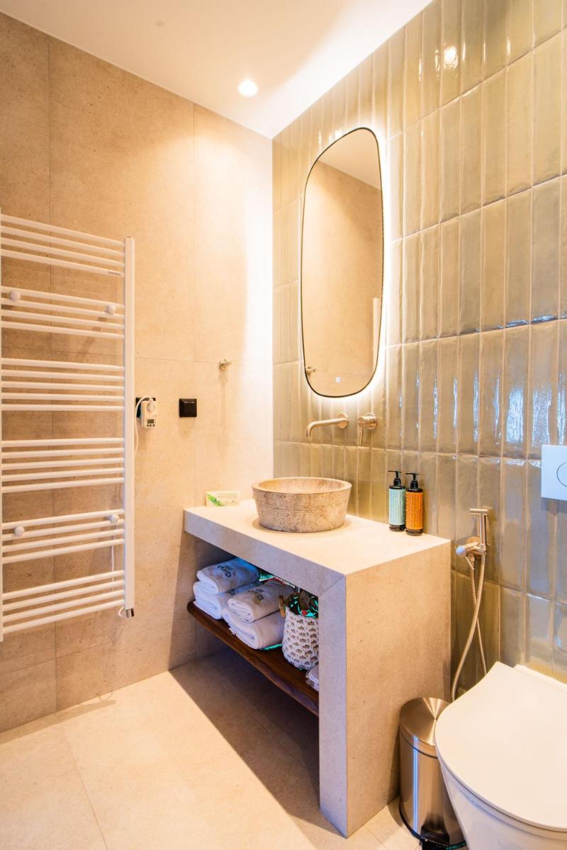 12 Months Resort & Spa