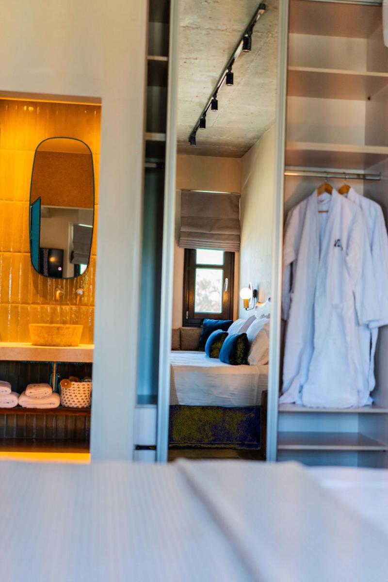 12 Months Resort & Spa