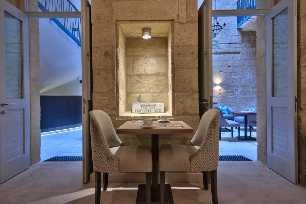 66 Saint Paul's & Spa