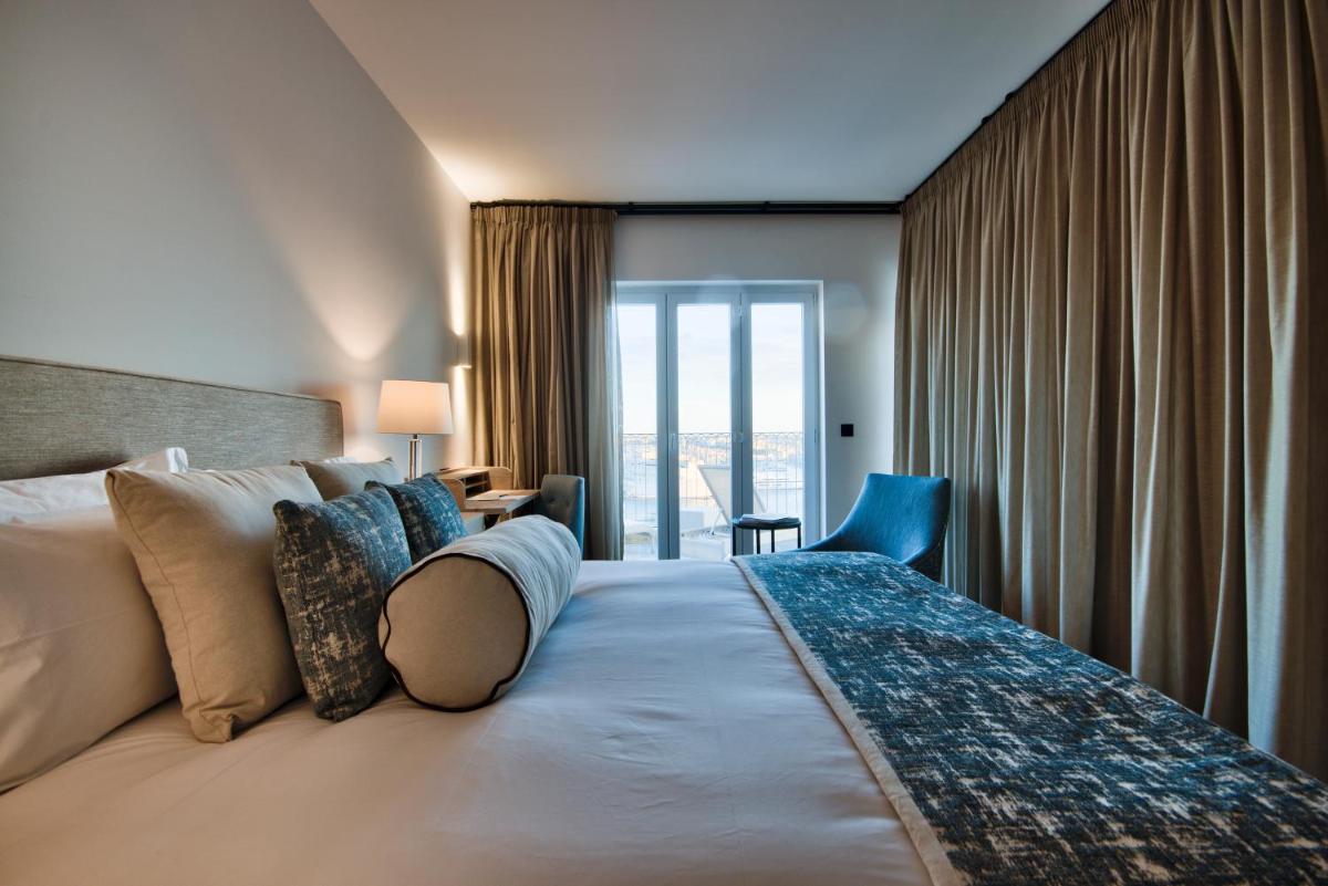 66 Saint Paul's & Spa