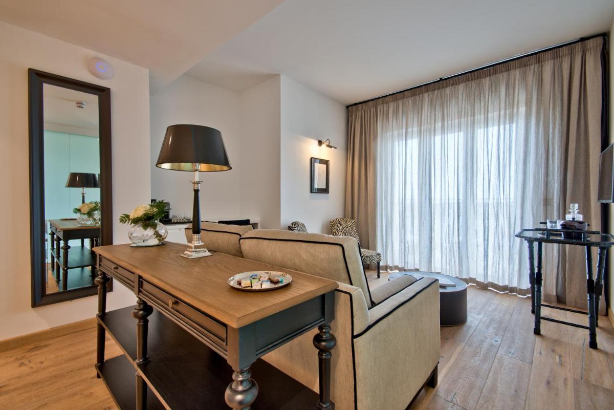 66 Saint Paul's & Spa