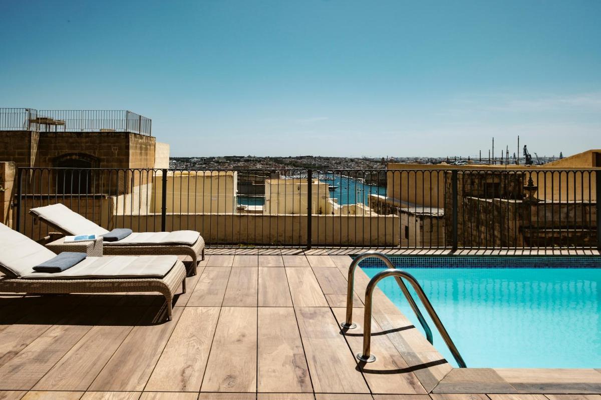 66 Saint Paul's & Spa