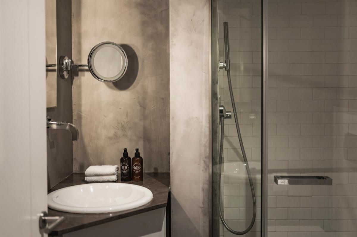 66 Saint Paul's & Spa