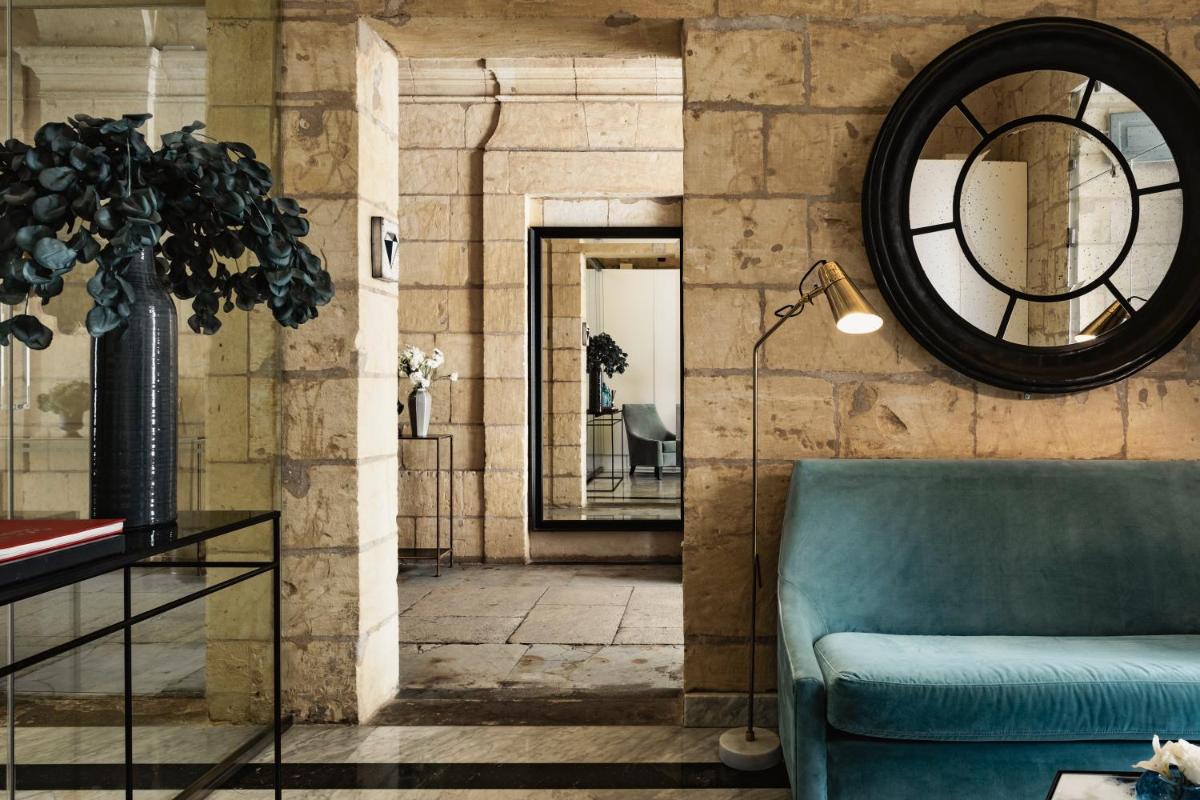 66 Saint Paul's & Spa