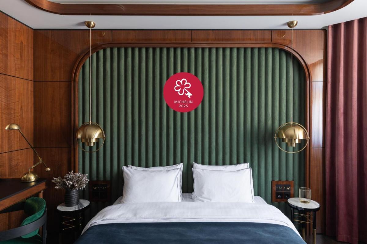 A22 Hotel