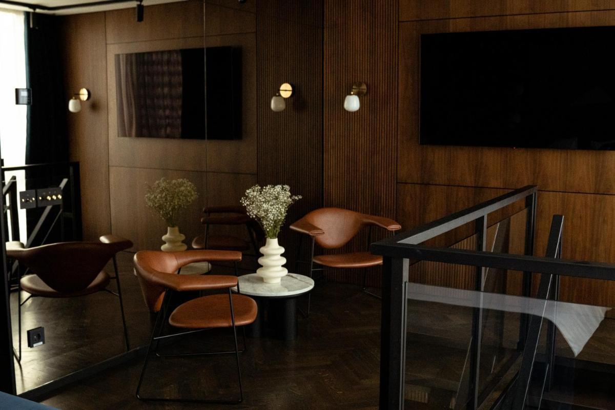 A22 Hotel
