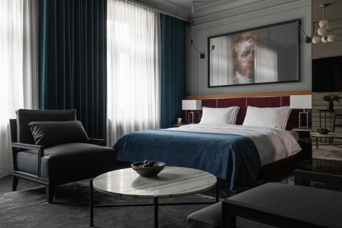 A22 Hotel