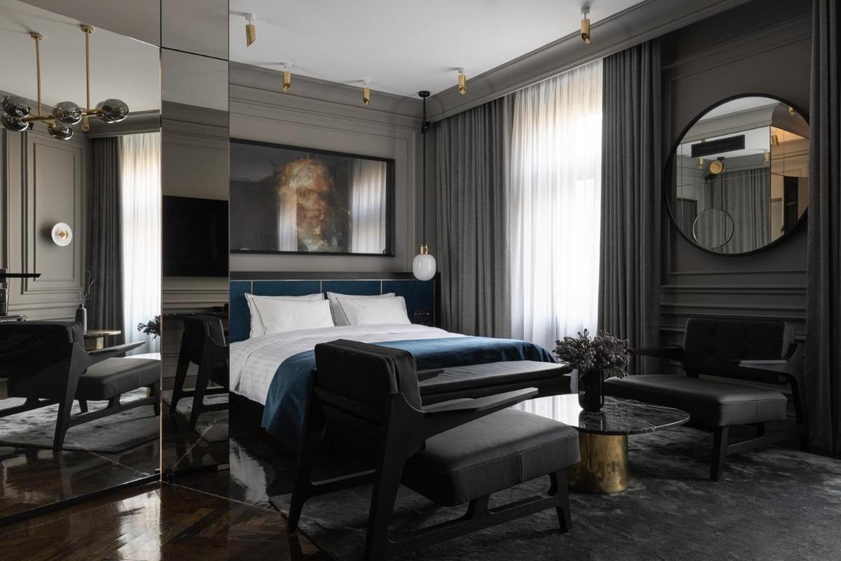 A22 Hotel