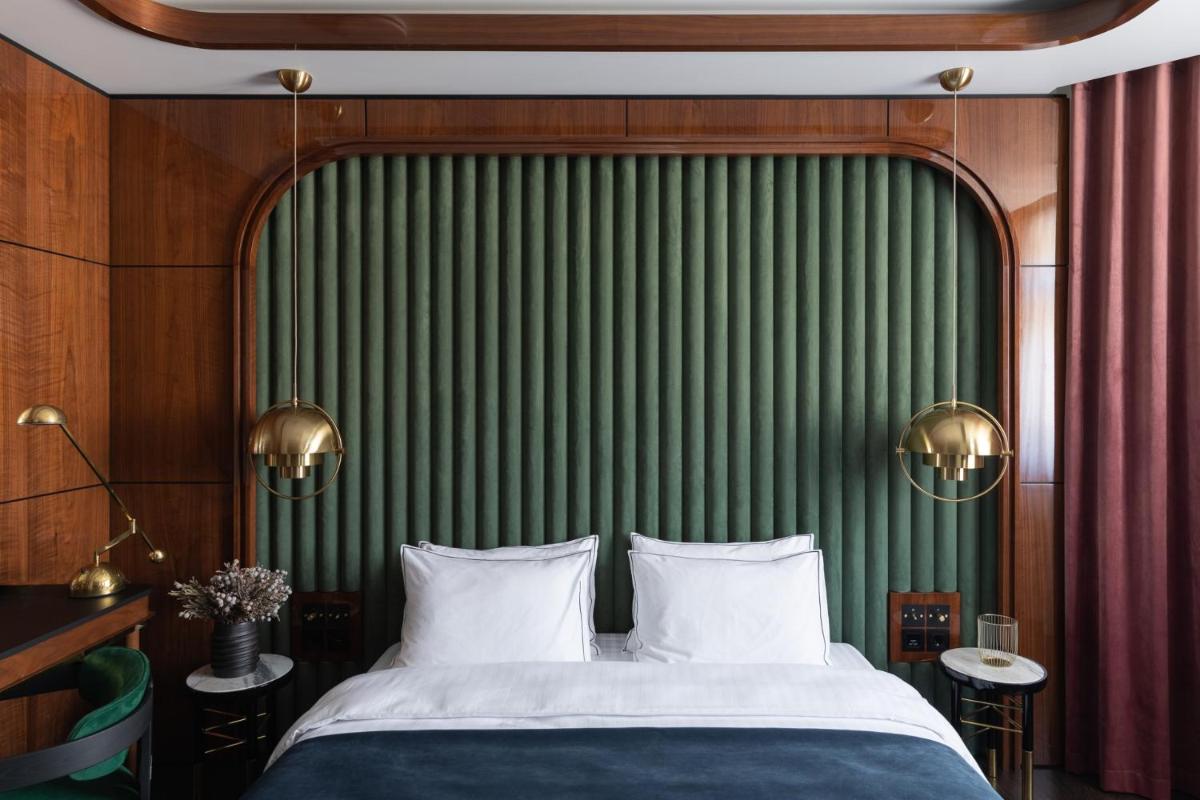 A22 Hotel