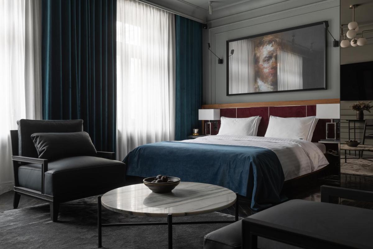 A22 Hotel