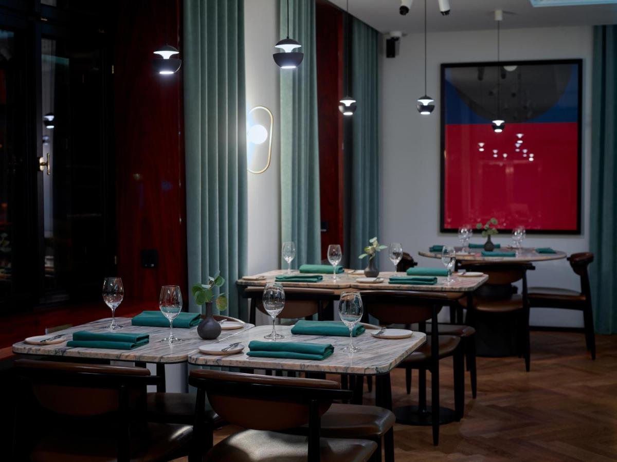 A22 Hotel