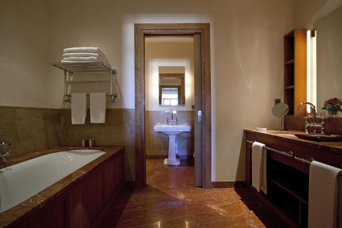 Abadia Retuerta LeDomaine