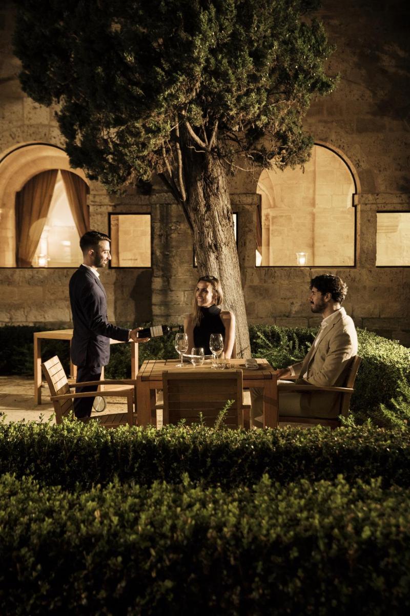 Abadia Retuerta LeDomaine