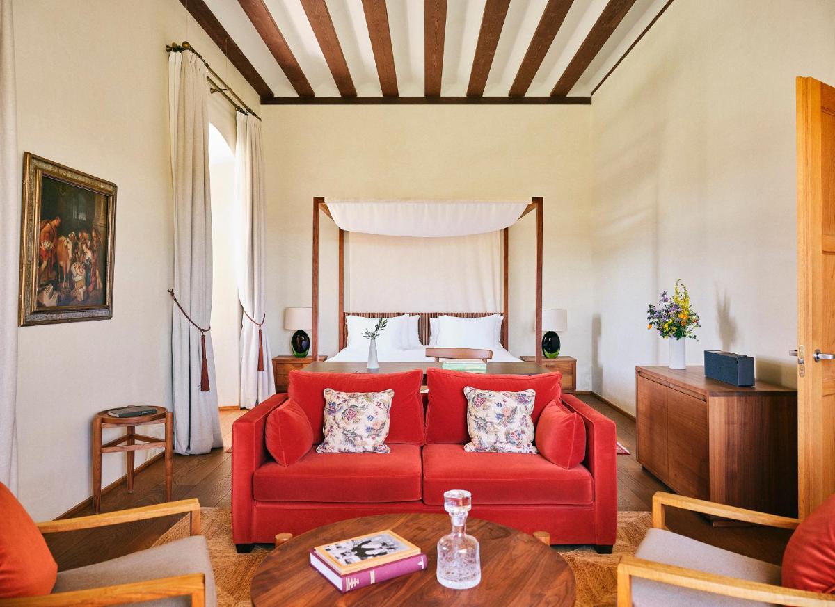 Abadia Retuerta LeDomaine