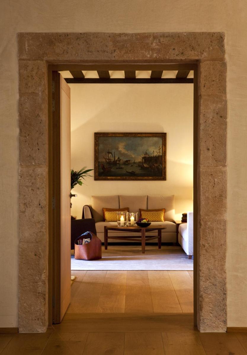 Abadia Retuerta LeDomaine