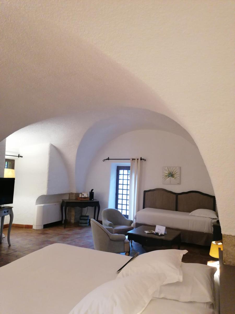 Garrigae Abbaye de Sainte Croix