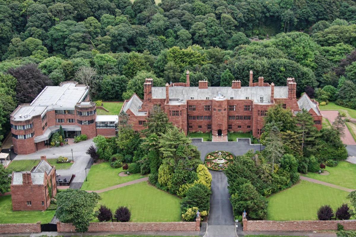 Abbey House Hotel