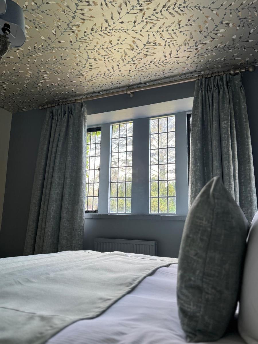 Abbey House Hotel