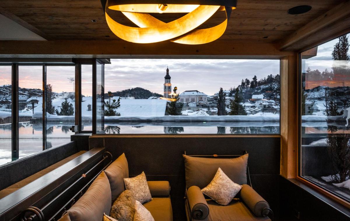 ABINEA Dolomiti Romantic SPA