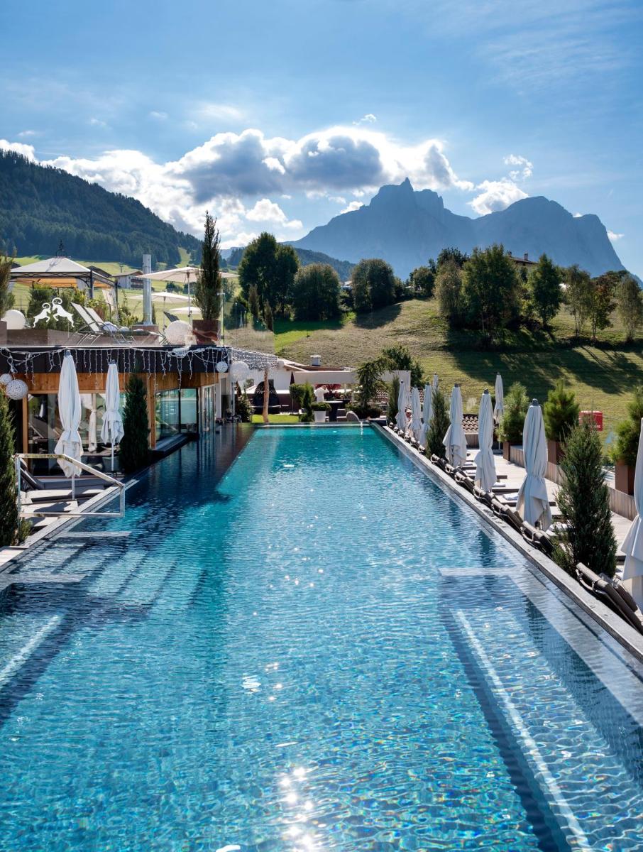 ABINEA Dolomiti Romantic SPA