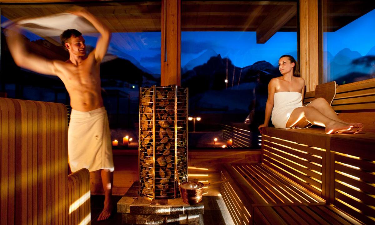 ABINEA Dolomiti Romantic SPA