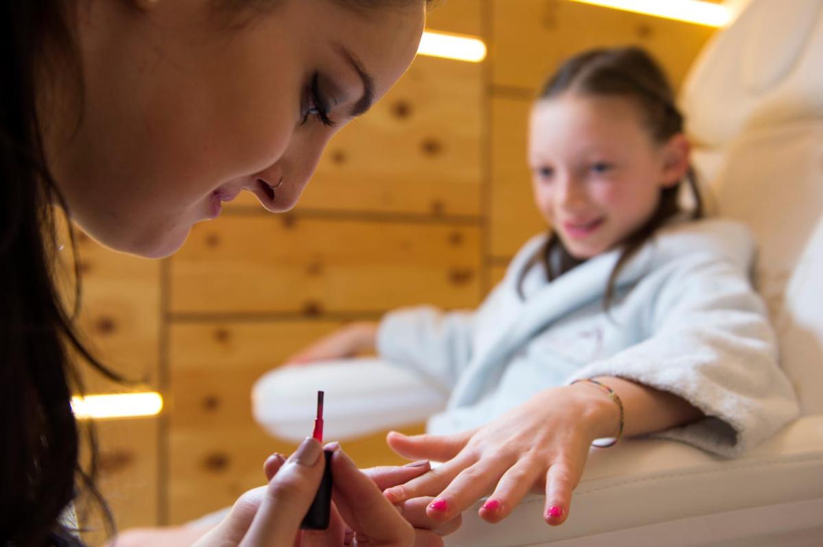 ABINEA Dolomiti Romantic SPA