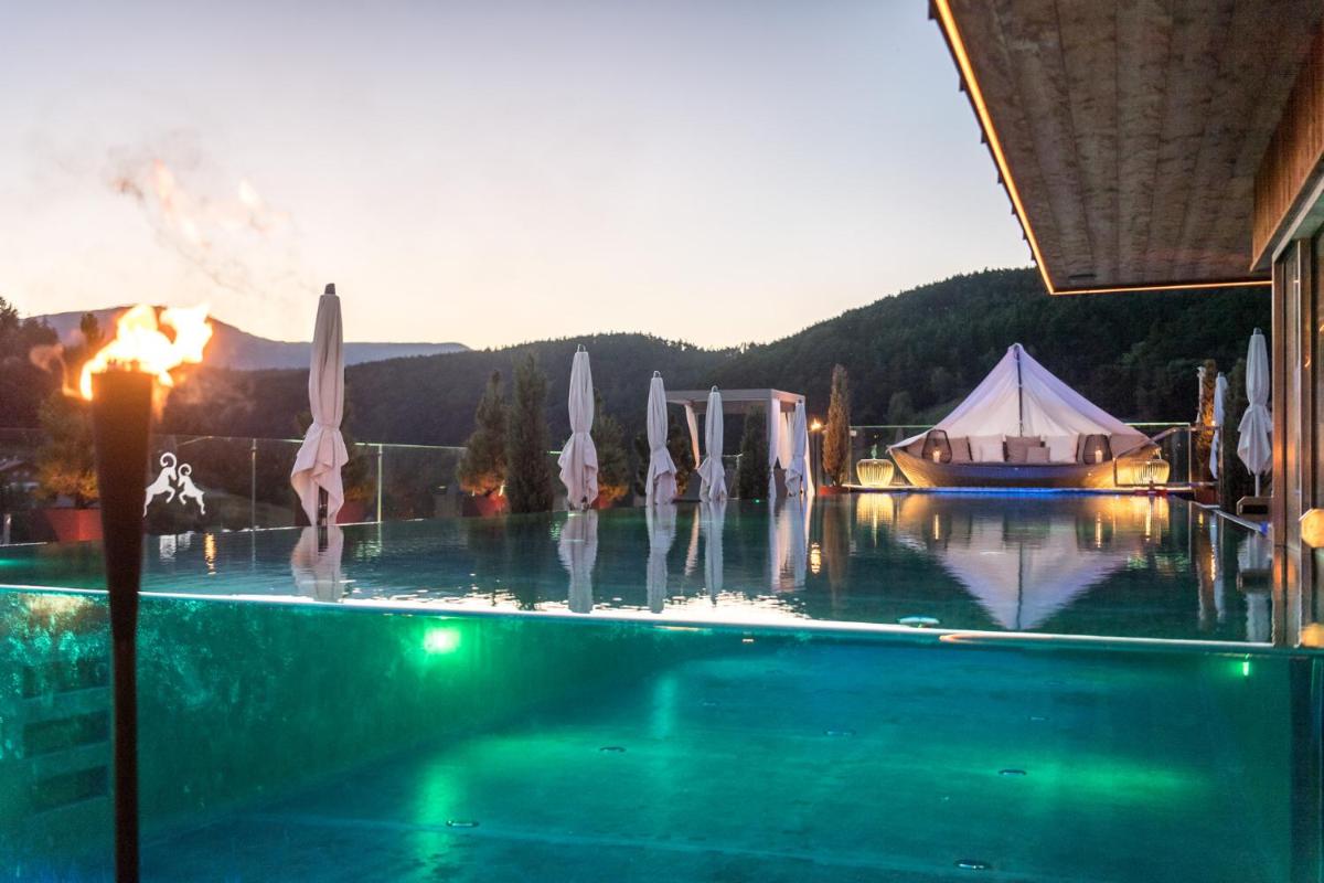ABINEA Dolomiti Romantic SPA