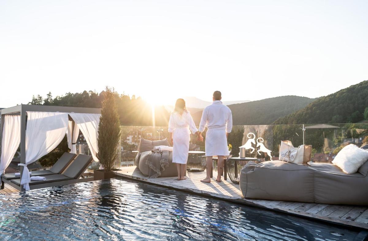 ABINEA Dolomiti Romantic SPA