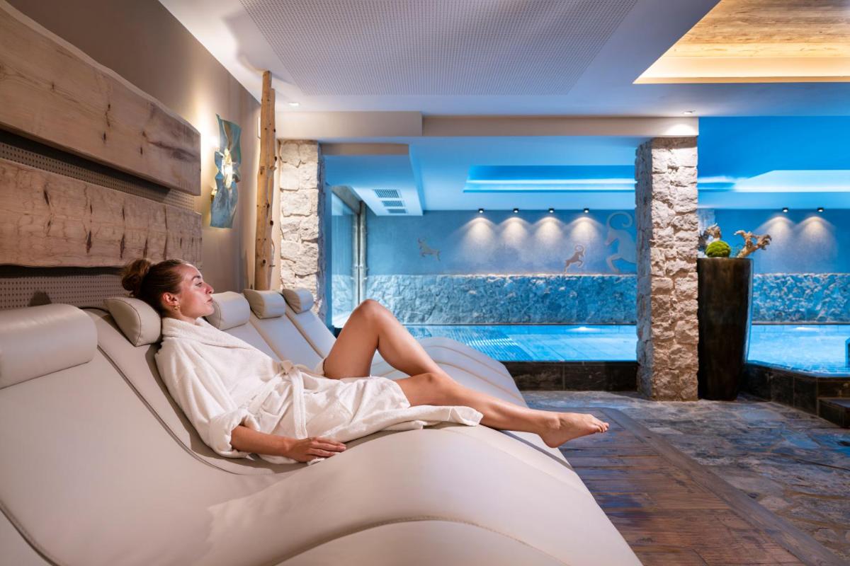 ABINEA Dolomiti Romantic SPA