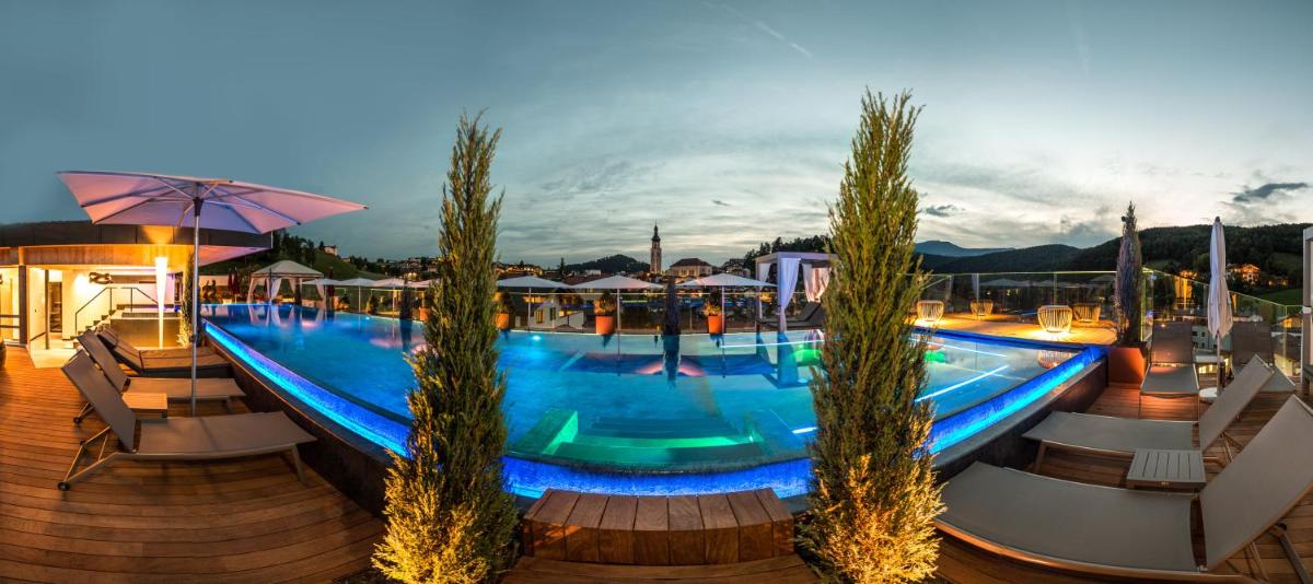 ABINEA Dolomiti Romantic SPA