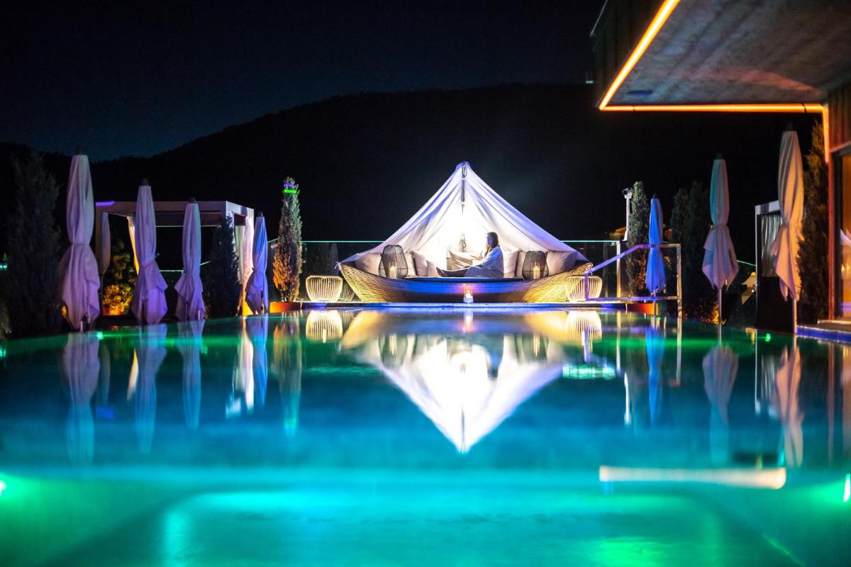 ABINEA Dolomiti Romantic SPA